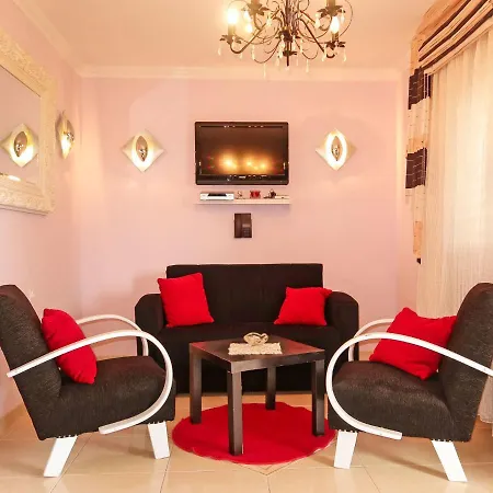 Apartman Dilly-2 By Interhome Pinezići