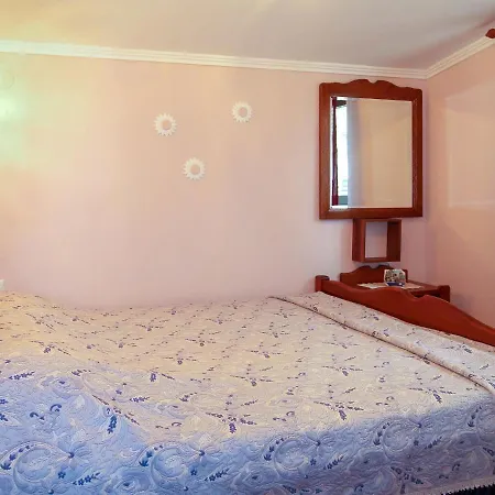 Dilly-2 By Interhome *